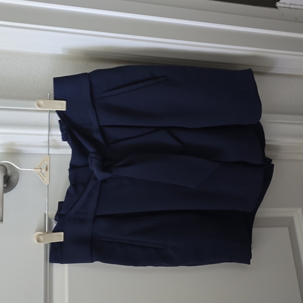 H&M high rise shorts size 10